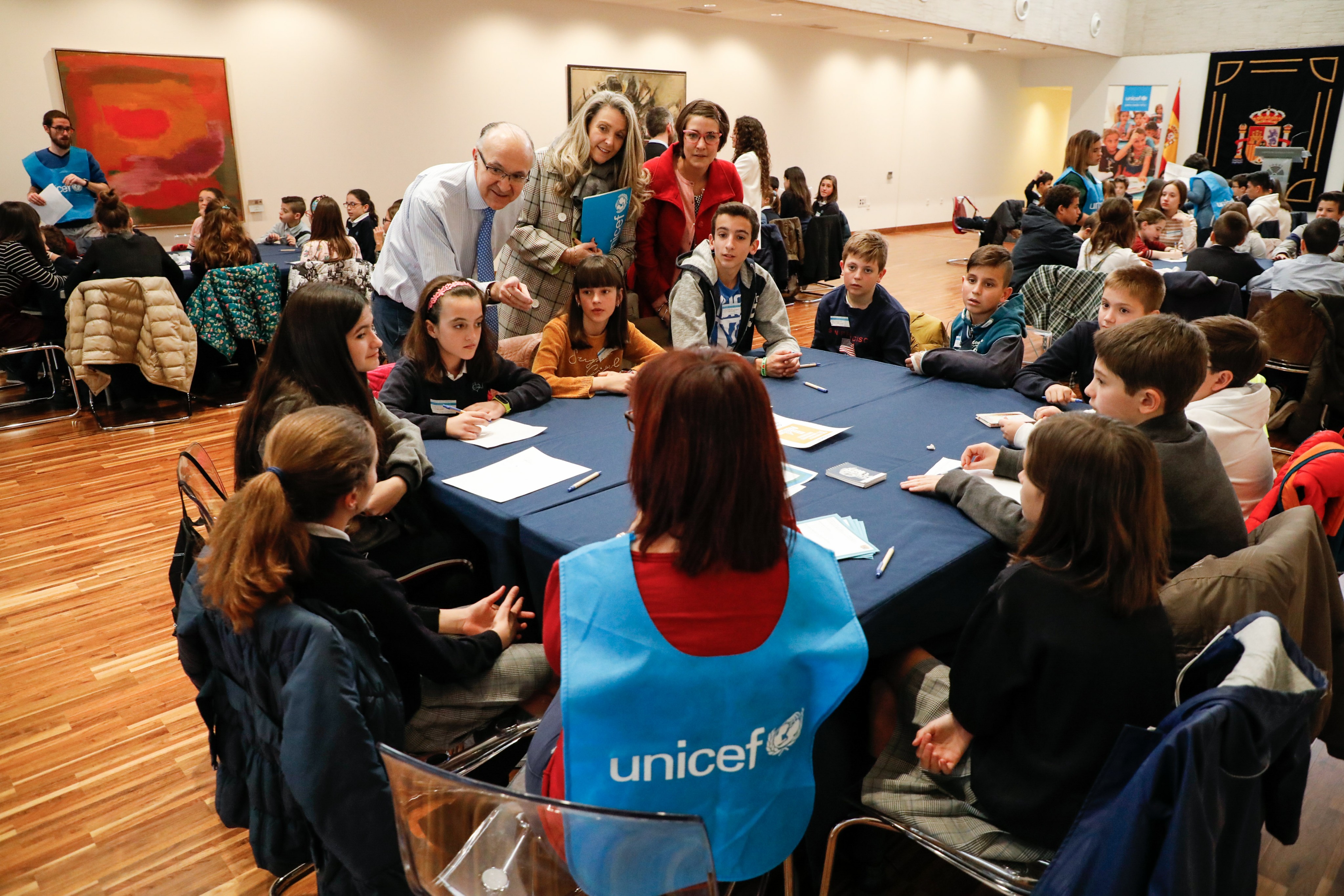 20190228 - Ramiro Ruiz Medrano se interesa por funcionamiento grupos de trabajo Pleno UNICEF